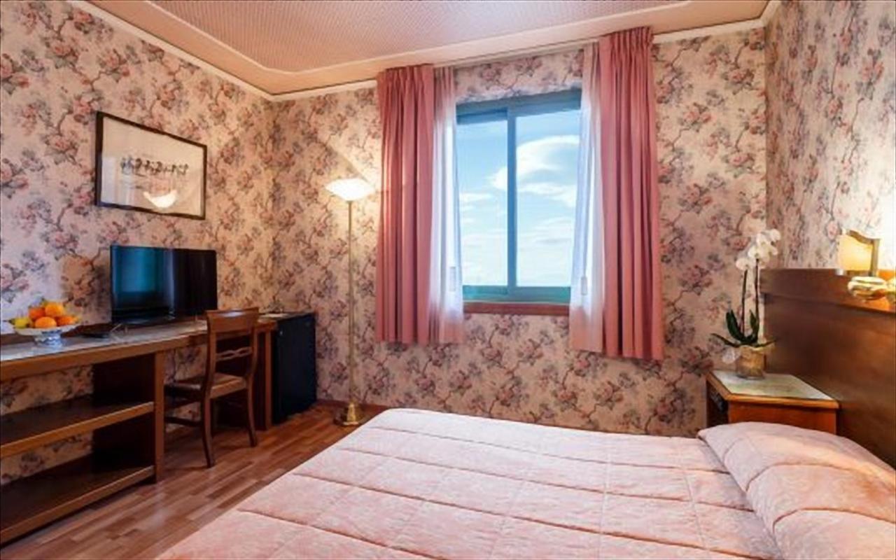 Albergo Santa Barbara Montecatini-Terme Esterno foto
