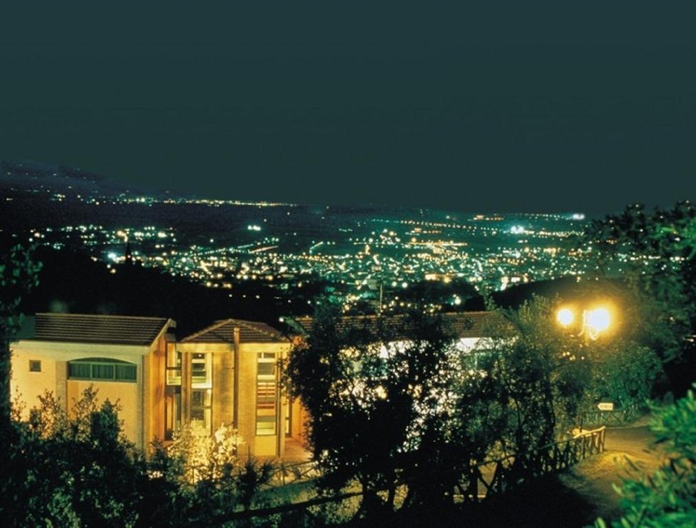 Albergo Santa Barbara Montecatini-Terme Esterno foto