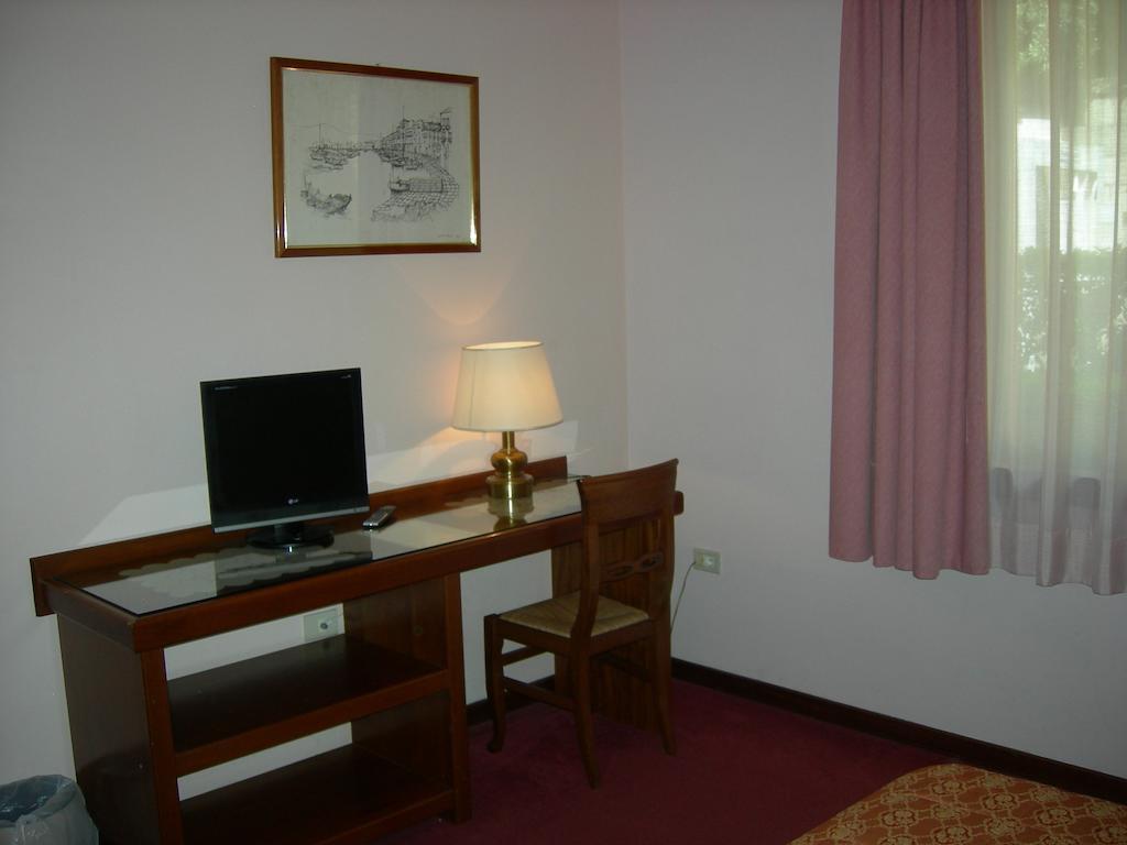 Albergo Santa Barbara Montecatini-Terme Esterno foto