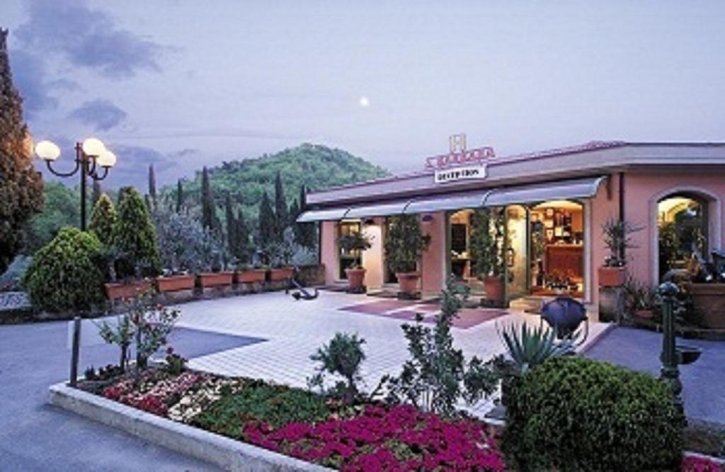 Albergo Santa Barbara Montecatini-Terme Esterno foto